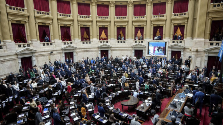 Diputados: la oposición buscará hoy rechazar los fondos reservados de la SIDE