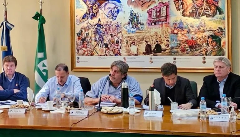 Gobernadores se reunieron con sectores industriales en SMATA