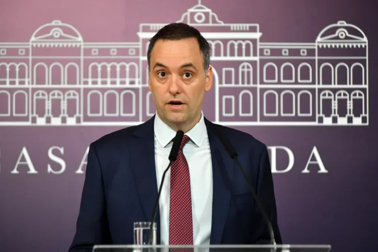 Adorni: la fiscalía requirió que el exfuncionario justifique sus bienes en 15 días