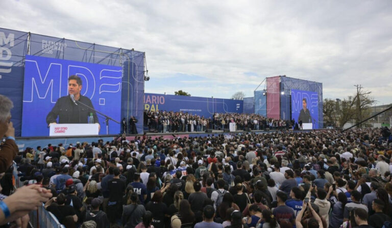 «Cuenten conmigo para que el año que viene la Argentina tenga una alternativa»: Kicillof